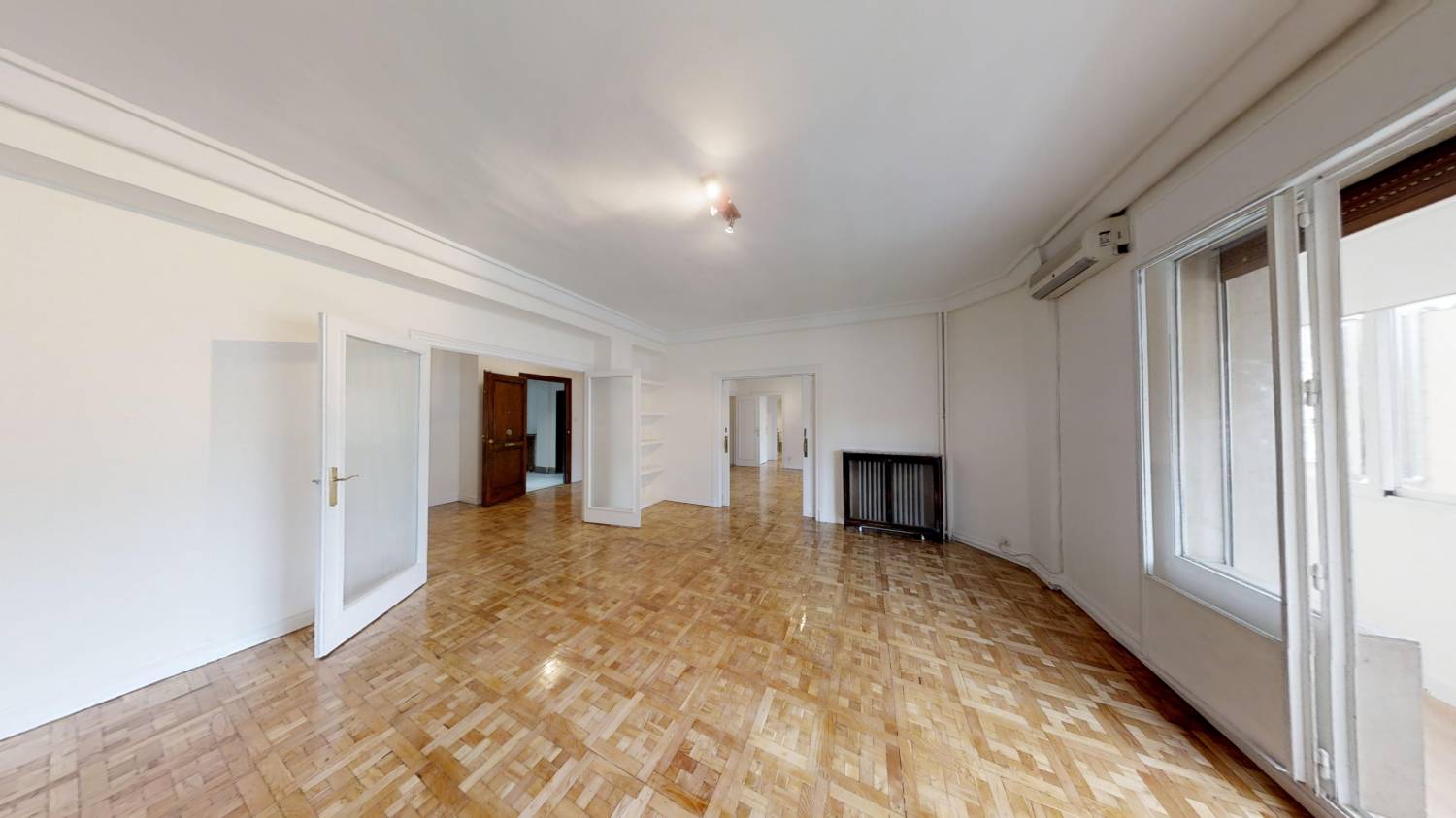 Salón - Vista 3.jpg